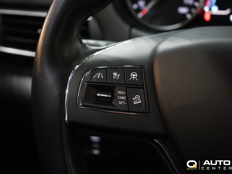 Used 2021 Maserati Levante GranLusso AWD/4WD image 17