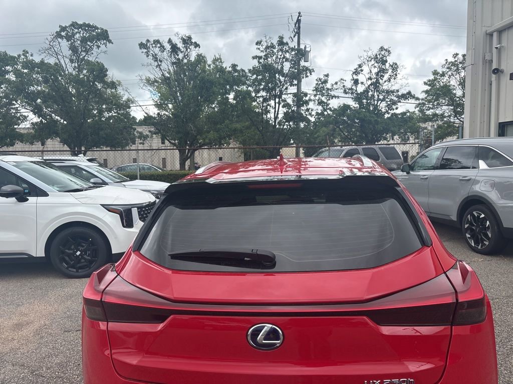 Used 2022 Lexus UX 250h F Sport image 14