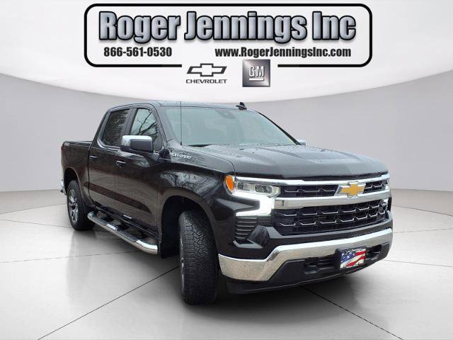 Used 2024 Chevrolet Silverado 1500 LT image 24