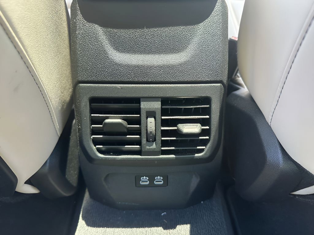 Used 2025 BMW 228i xDrive AWD/4WD image 11