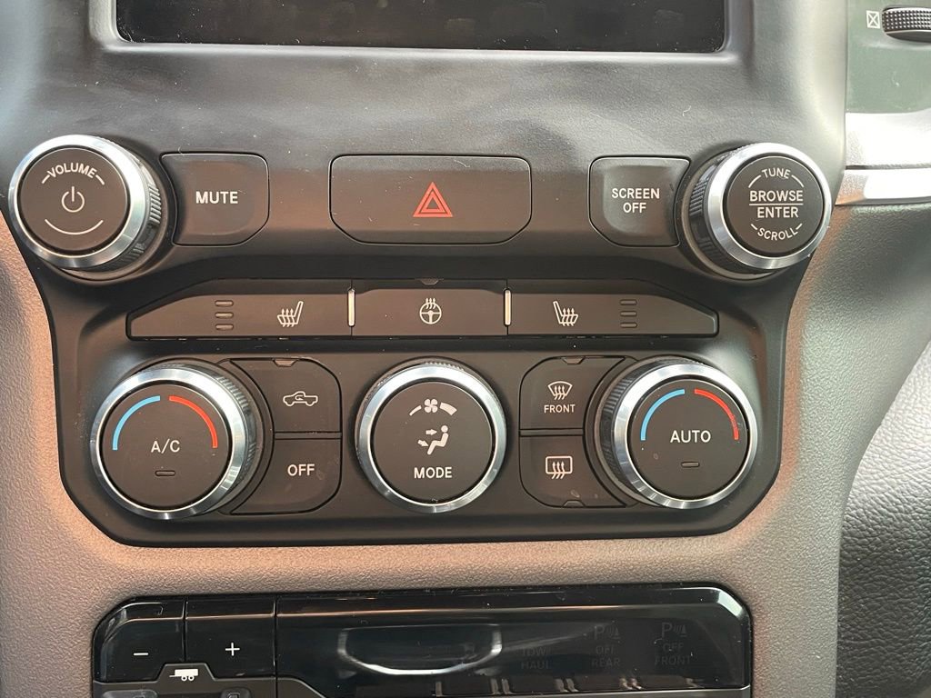 Used 2021 RAM 1500 Big Horn AWD/4WD image 39