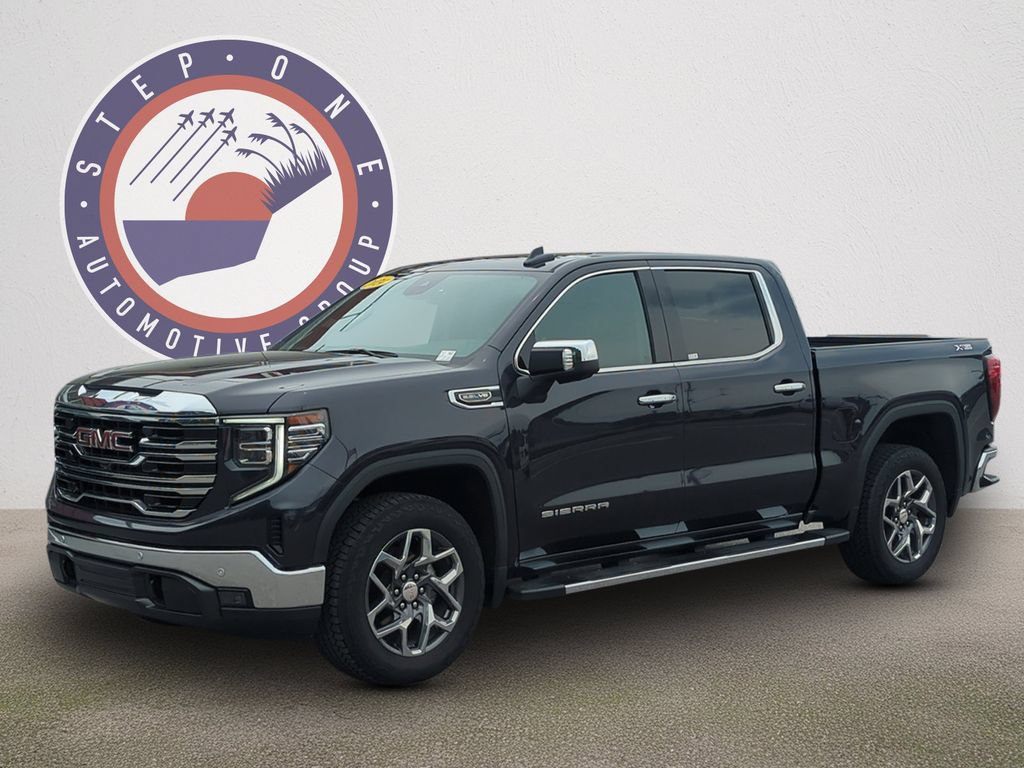 Used 2024 GMC Sierra 1500 SLT w/ SLT Premium Plus Package AWD/4WD image 2