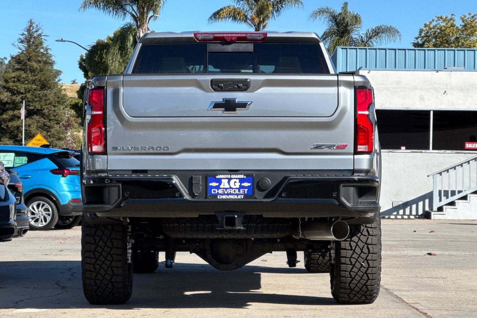 New 2026 Chevrolet Silverado 2500 ZR2 AWD/4WD image 7