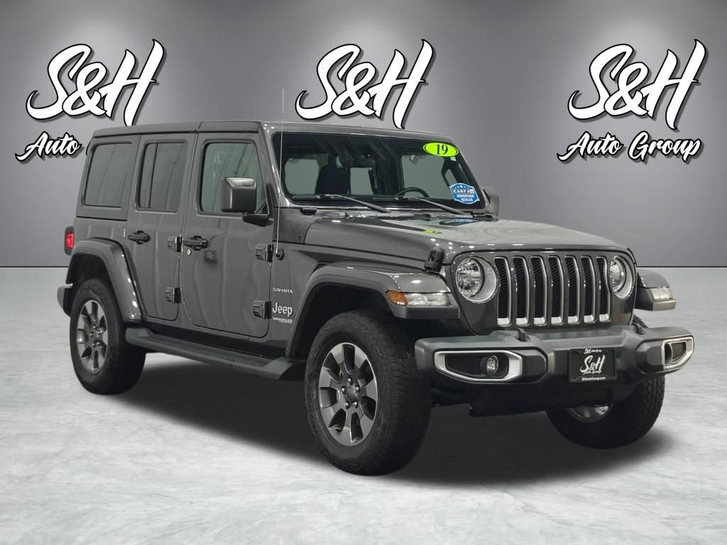 Used 2019 Jeep Wrangler Unlimited Sahara image 2
