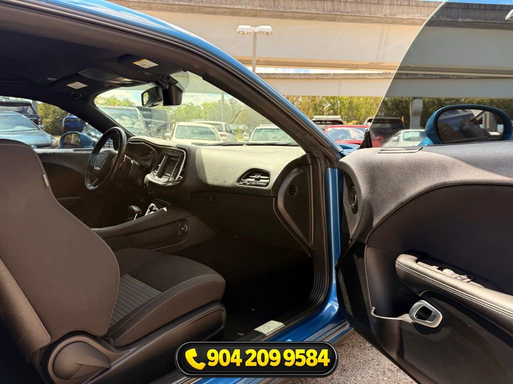 Used 2021 Dodge Challenger R/T w/ Blacktop Package image 31