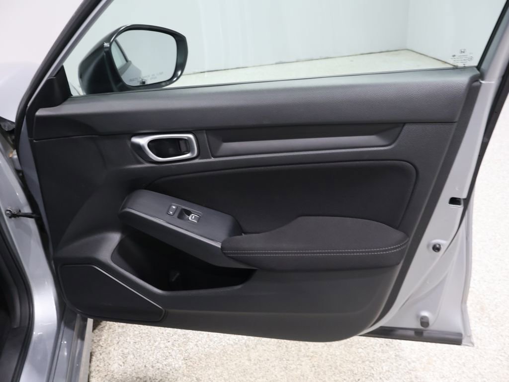 Used 2023 Honda Civic Sport image 23