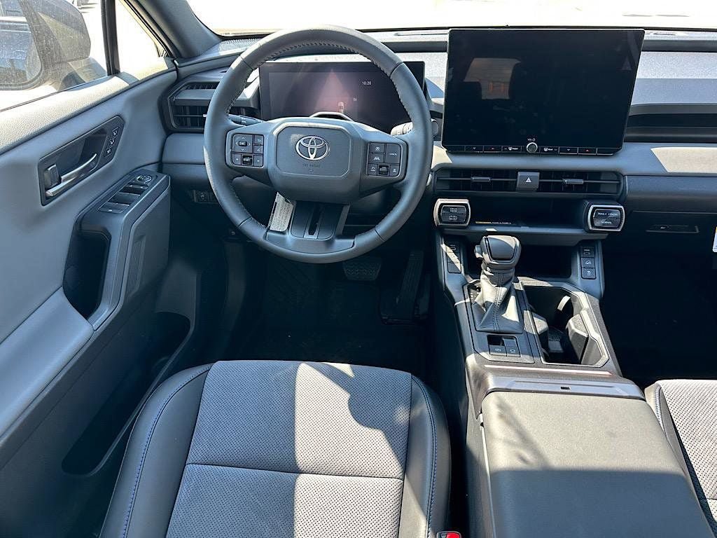 New 2026 Toyota RAV4 XSE AWD/4WD image 10