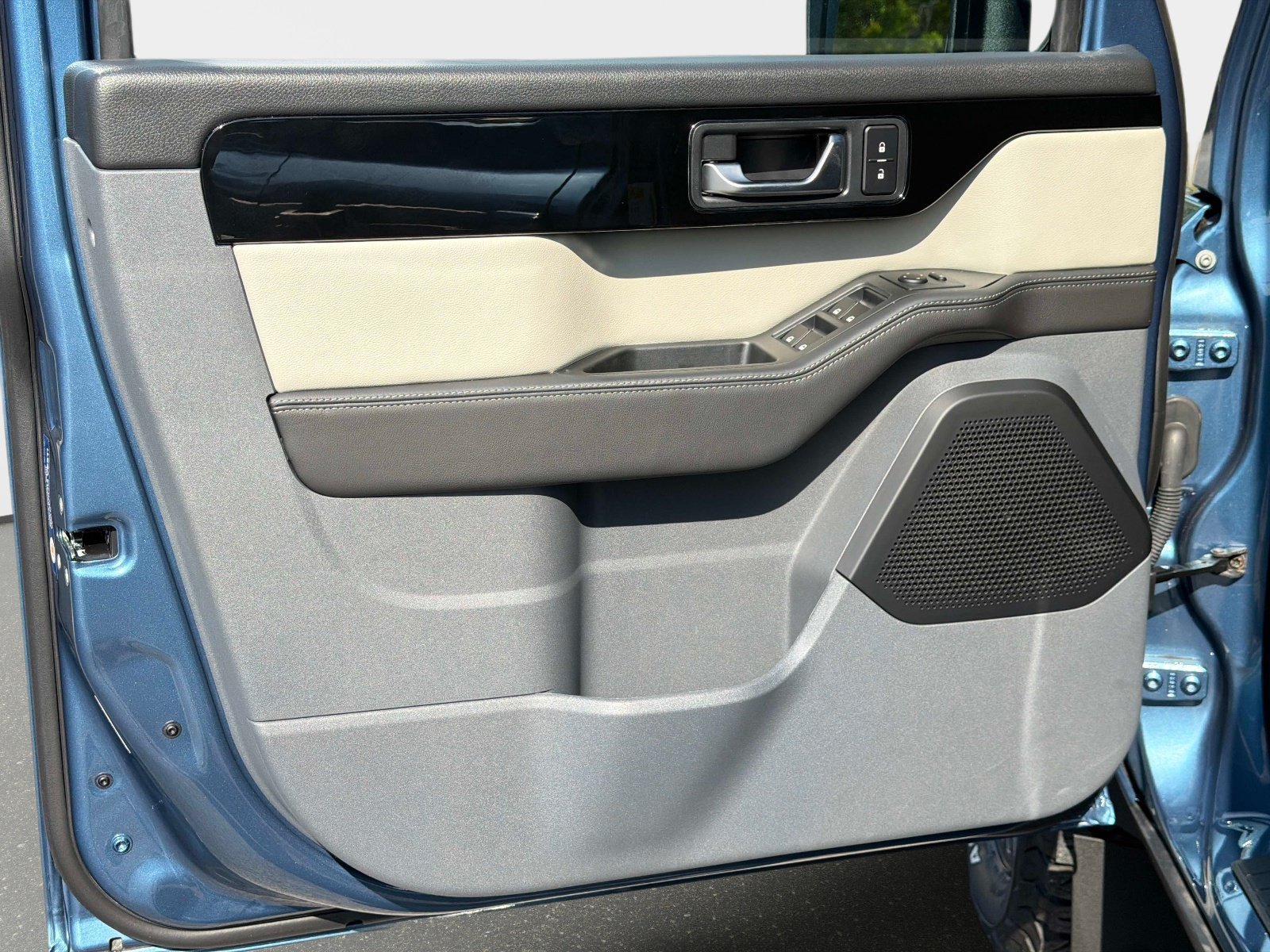 New 2025 INEOS Grenadier AWD/4WD image 14