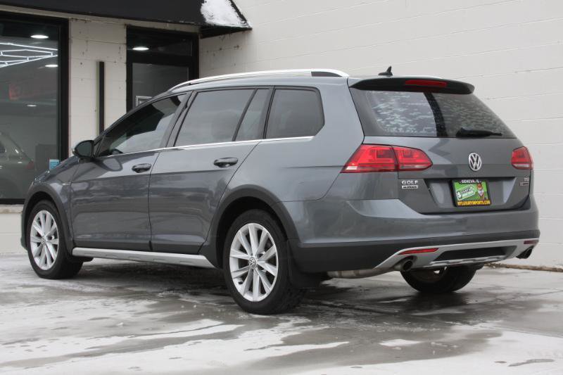 Used 2017 Volkswagen Golf Alltrack SE image 10