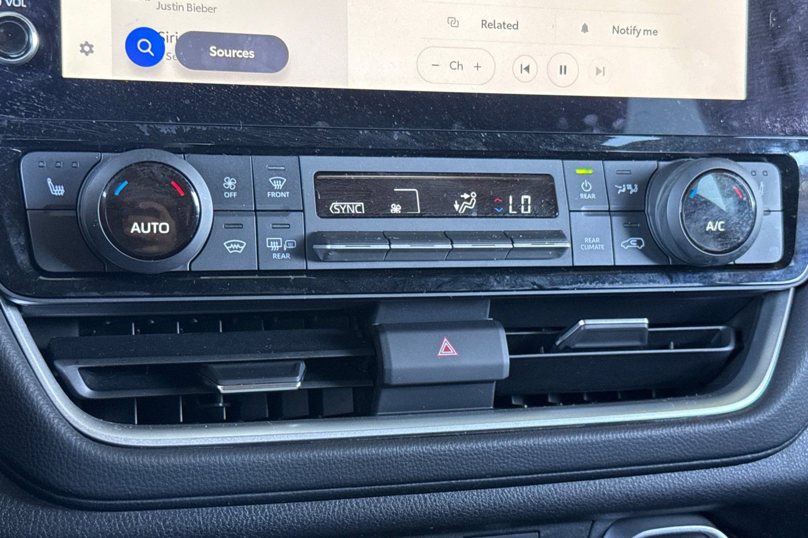 Certified 2025 Toyota Grand Highlander AWD image 24