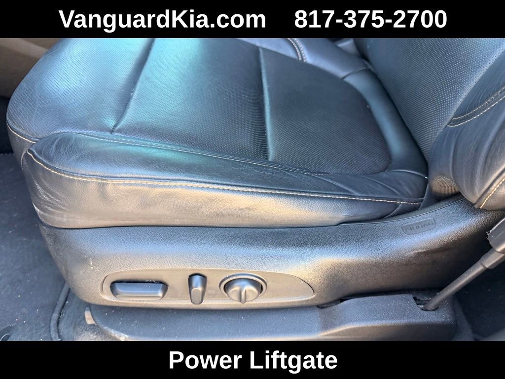Used 2018 Chevrolet Traverse Premier w/ Driver Confidence II Package FWD image 15