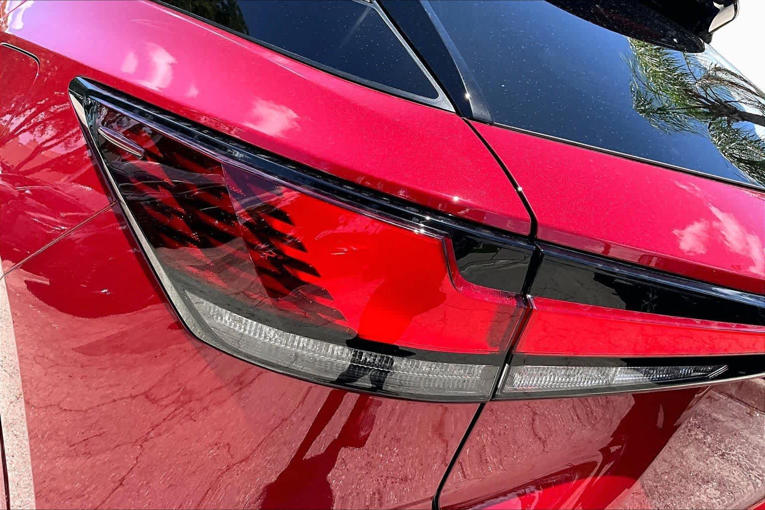 Used 2024 Lexus RX 350h w/ Accessory Package (Z1) AWD/4WD image 28