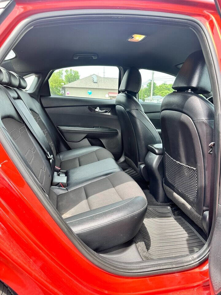 Used 2021 Kia Forte GT-Line image 26