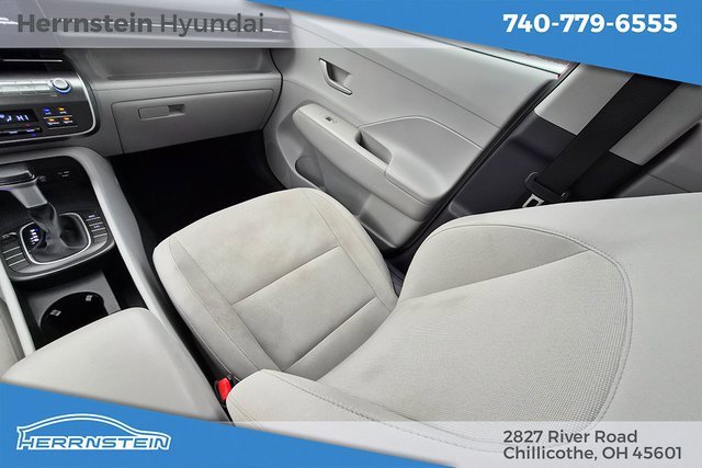 Used 2024 Hyundai Kona SEL image 14