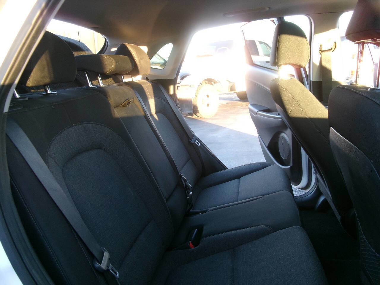 Used 2023 Hyundai Kona SEL image 21