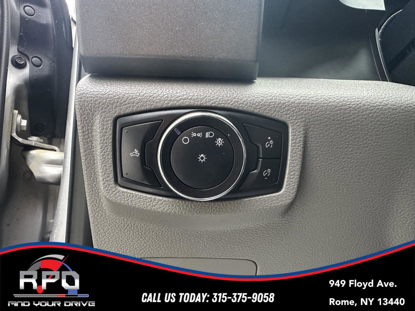 Used 2018 Ford F250 XL w/ STX Appearance Package AWD/4WD image 24
