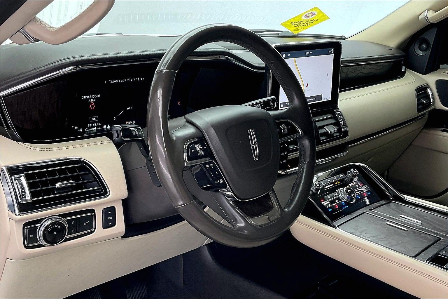 Used 2018 Lincoln Navigator Reserve w/ Technology Package AWD/4WD image 14