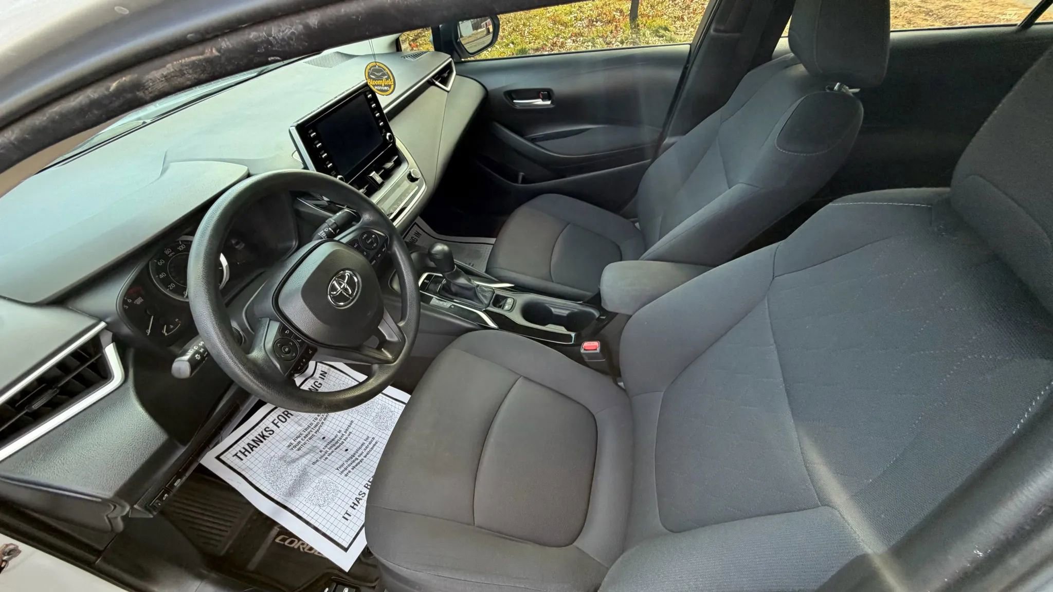 Used 2020 Toyota Corolla LE FWD image 10