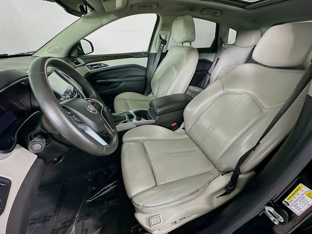 Used 2015 Cadillac SRX Performance w/ Driver Awareness Package image 29