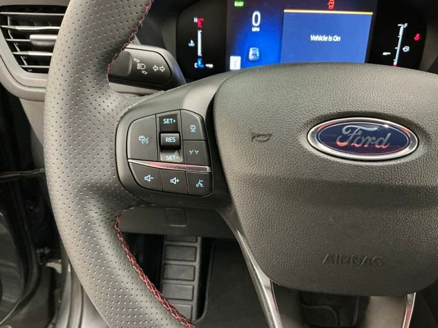 Used 2025 Ford Escape ST-Line w/ Equipment Group 301A image 25