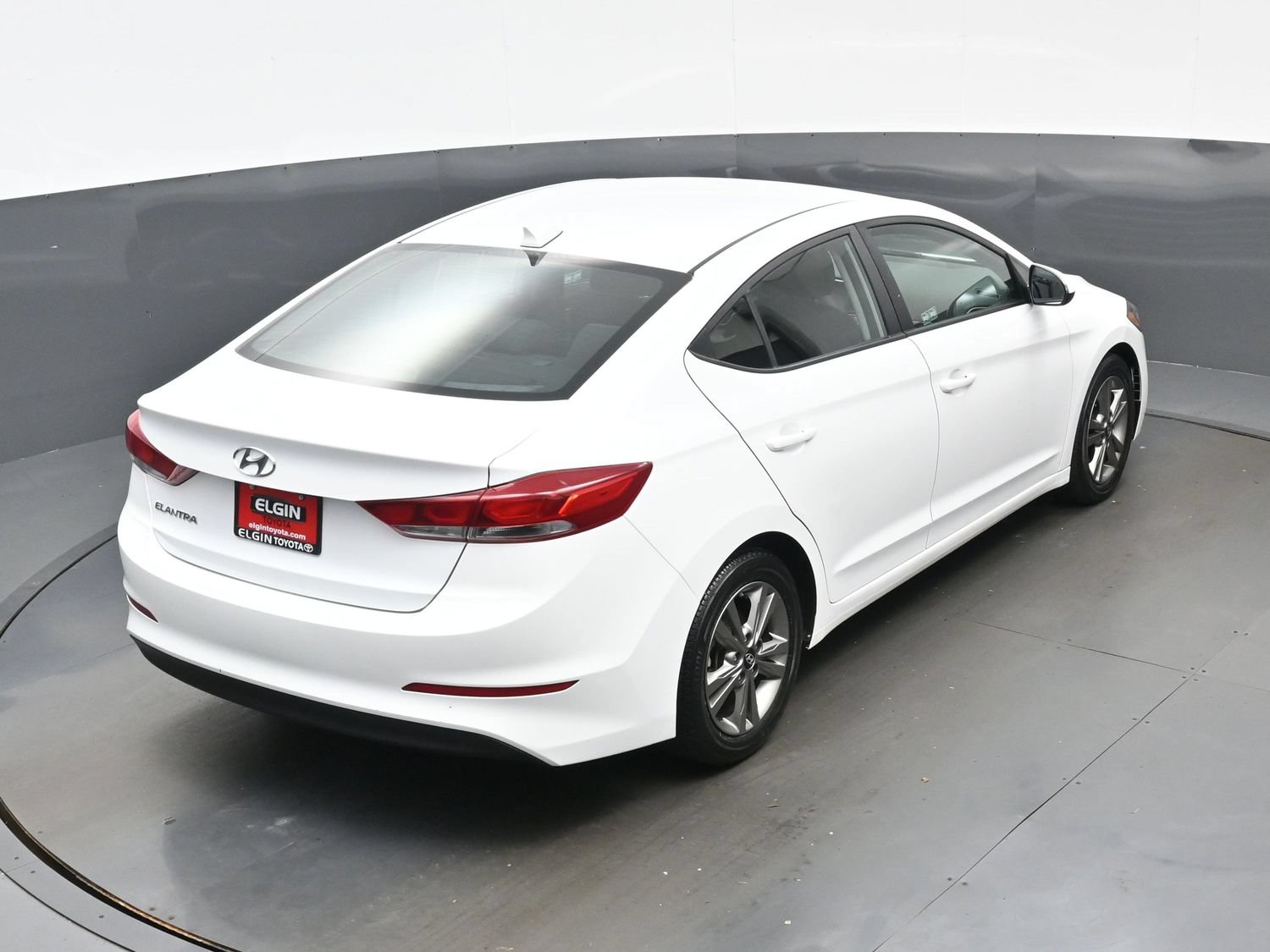 Used 2018 Hyundai Elantra SEL FWD image 38
