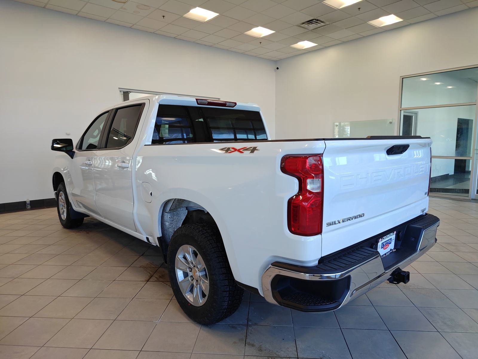Used 2025 Chevrolet Silverado 1500 LT image 5