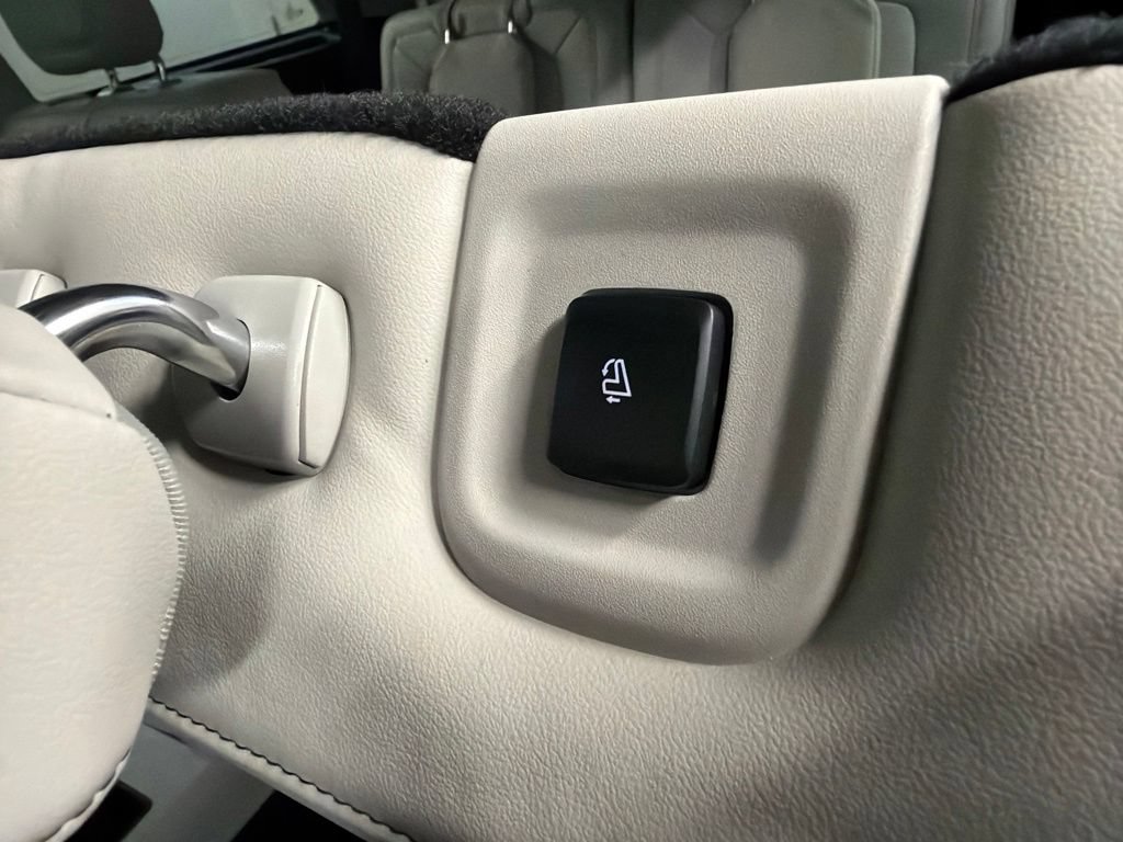 New 2026 Lincoln Aviator Reserve AWD/4WD image 33