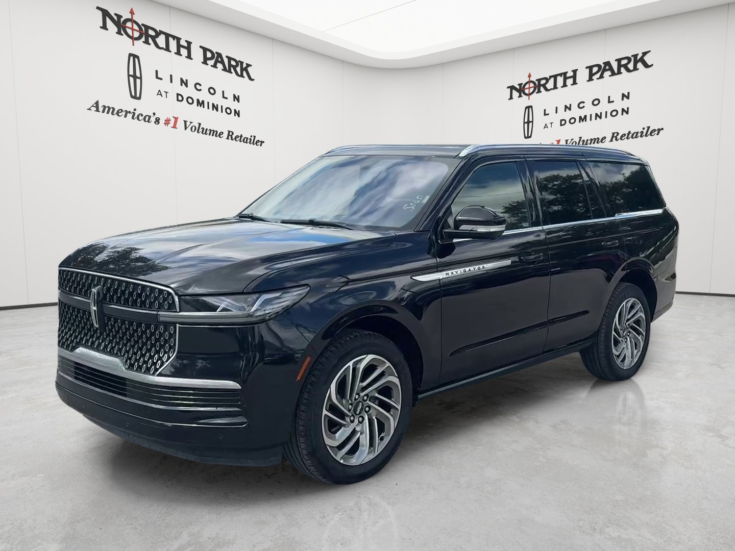Used 2025 Lincoln Navigator Reserve