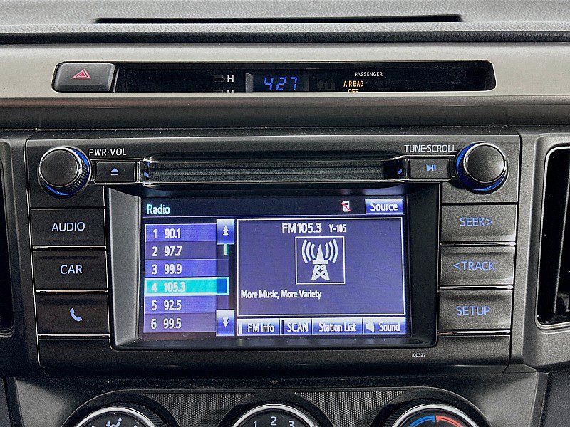 Used 2015 Toyota RAV4 LE FWD image 13