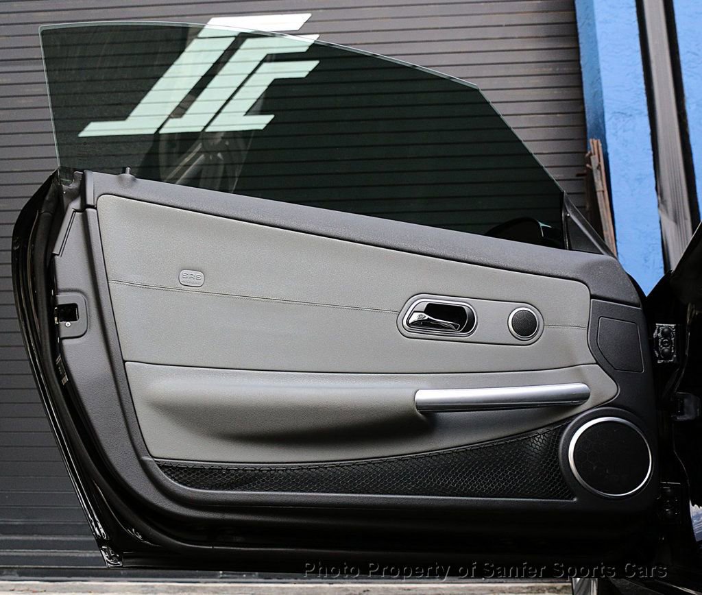 Used 2004 Chrysler Crossfire Coupe RWD image 18