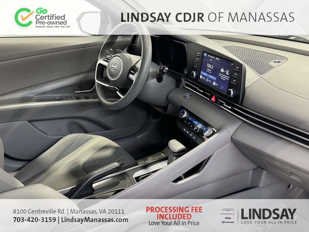 Used 2023 Hyundai Elantra SEL FWD image 11