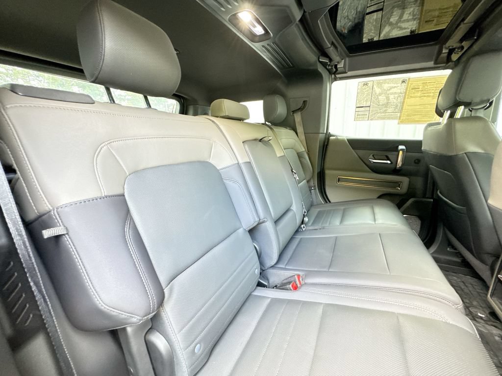 Used 2025 GMC Hummer EV 3X w/ Extreme Off-Road Package AWD/4WD image 29