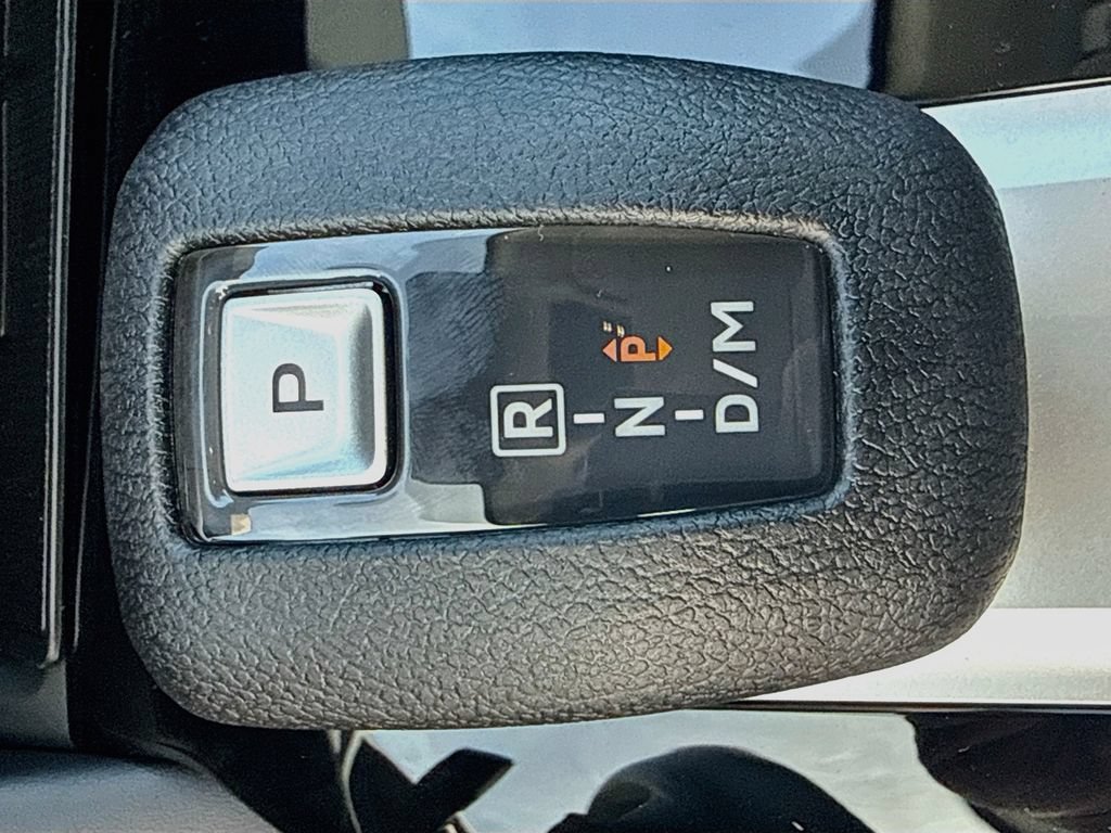 New 2026 Mitsubishi Outlander ES FWD image 17