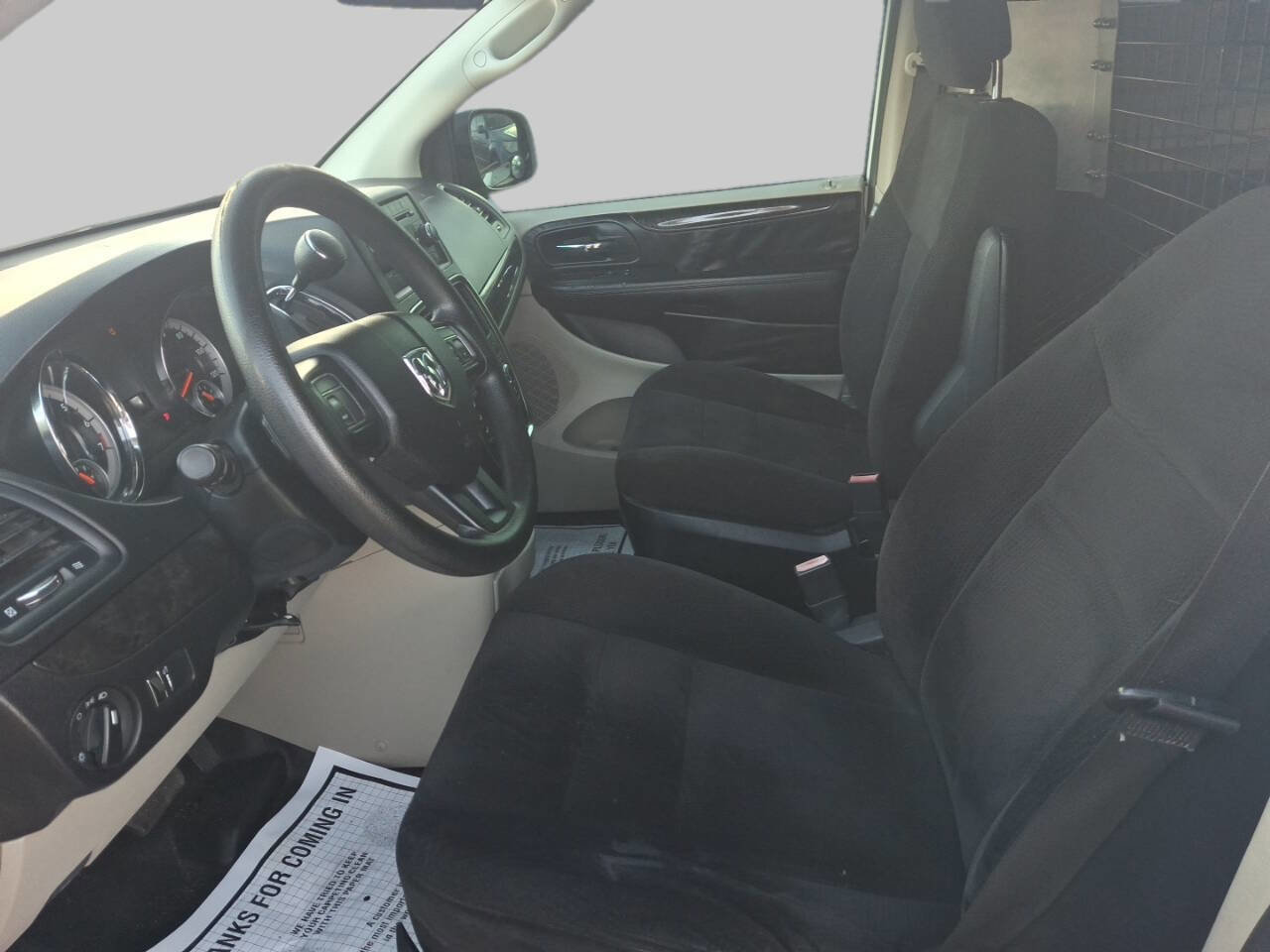Used 2014 RAM C/V Tradesman image 11