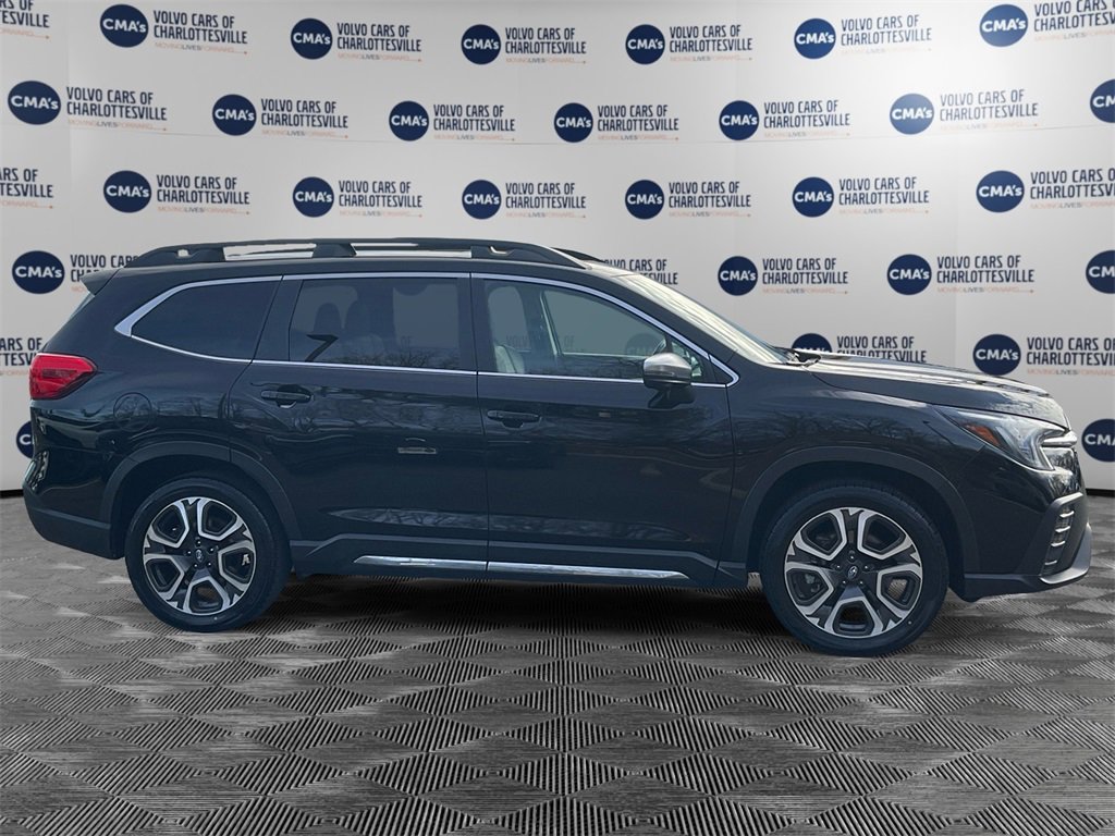 Used 2023 Subaru Ascent Limited w/ Technology Package image 6