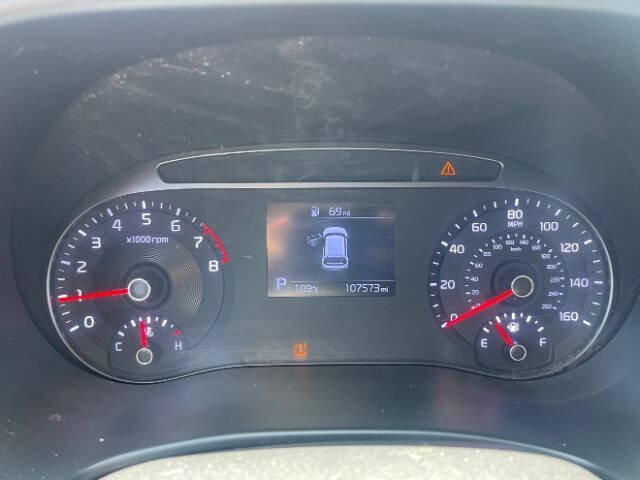 Used 2020 Kia Soul S FWD image 16