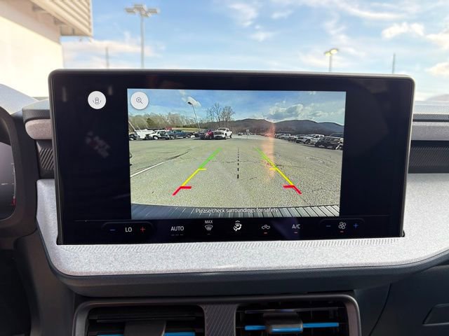 New 2026 Ford Maverick XLT image 4