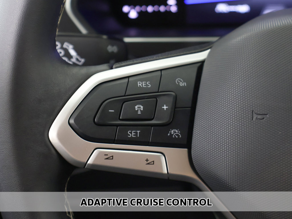 Certified 2024 Volkswagen Tiguan SE AWD/4WD image 3