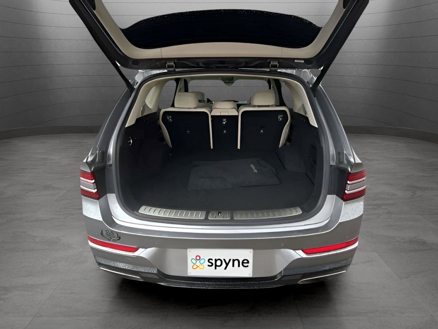 Used 2024 Genesis GV80 3.5T w/ Prestige Package image 18