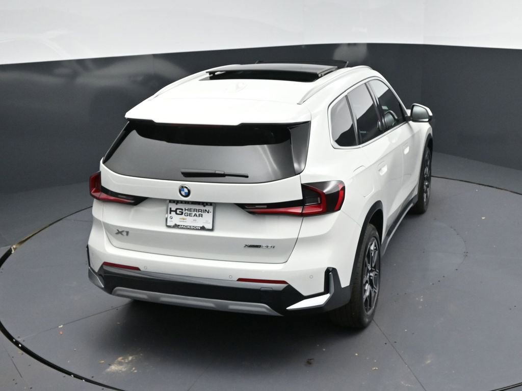 New 2026 BMW X1 xDrive28i w/ Technology Package image 34