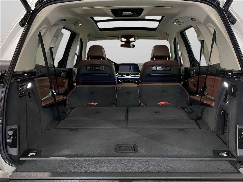 Used 2020 BMW X7 xDrive40i w/ Premium Package image 33