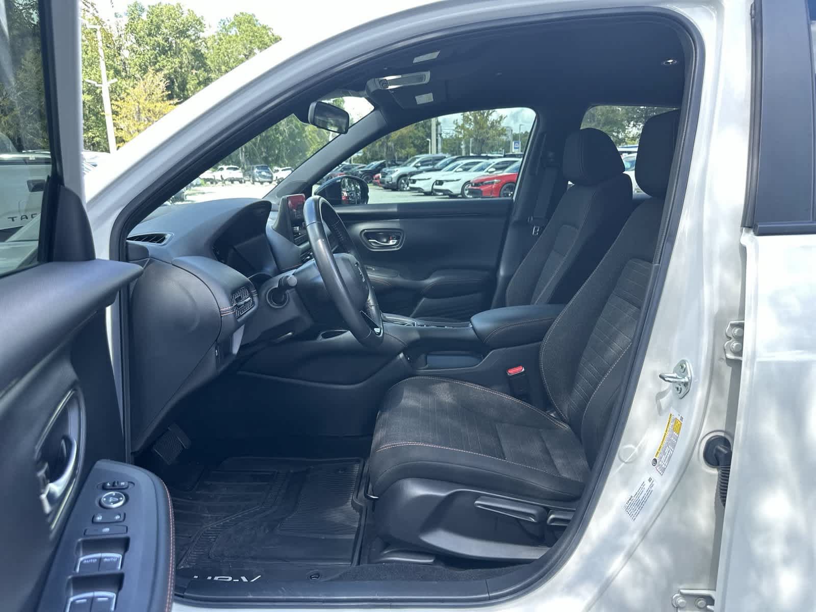 Certified 2024 Honda HR-V Sport image 2
