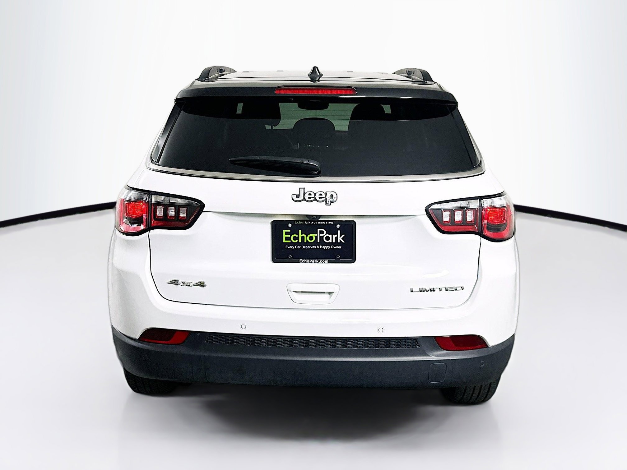 Used 2025 Jeep Compass Limited image 7