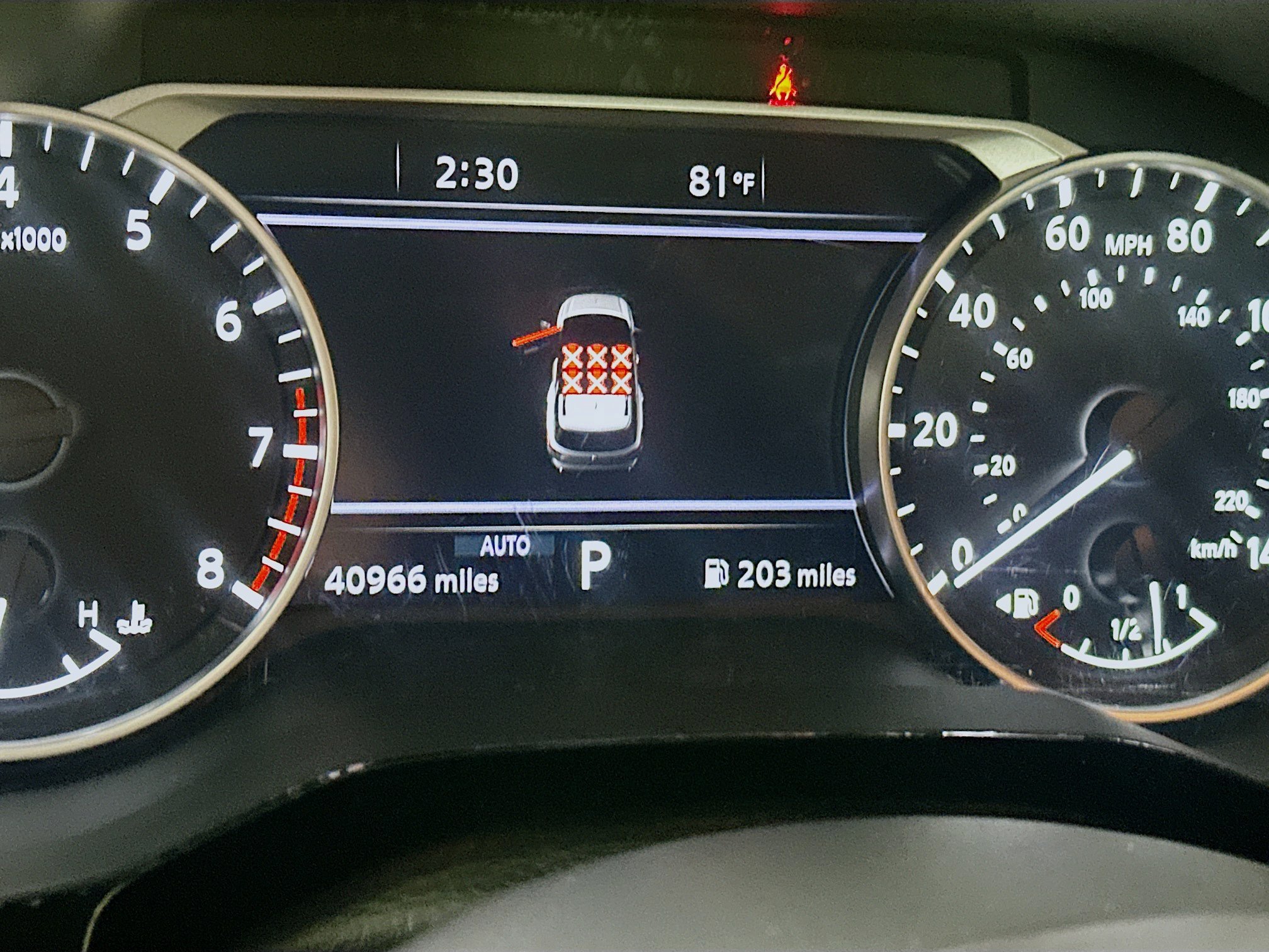Used 2023 Nissan Pathfinder SL AWD/4WD image 18