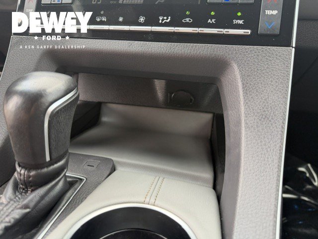 Used 2020 Toyota Avalon Limited w/ Advanced Safety Package FWD image 22
