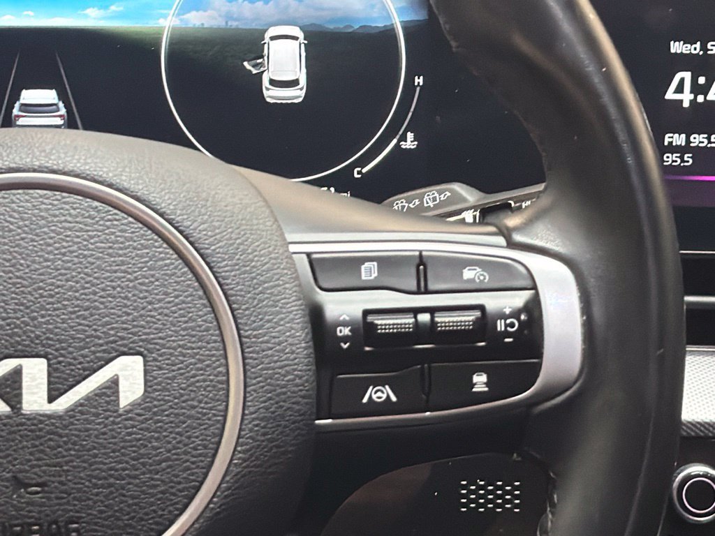Used 2023 Kia Sportage SX FWD image 18
