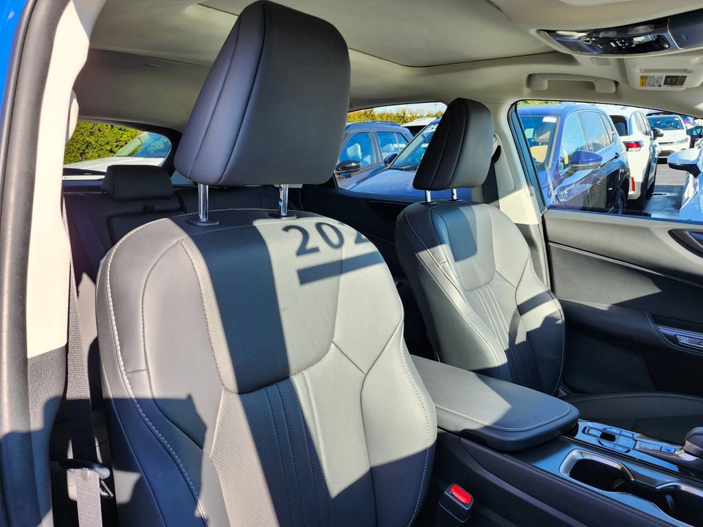Used 2024 Lexus NX 350 AWD image 17