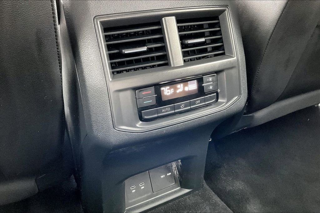 Used 2023 Volkswagen Atlas SE image 10