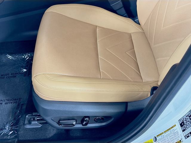 Used 2025 Lexus NX 350h AWD w/ Accessory Package (2T) image 18