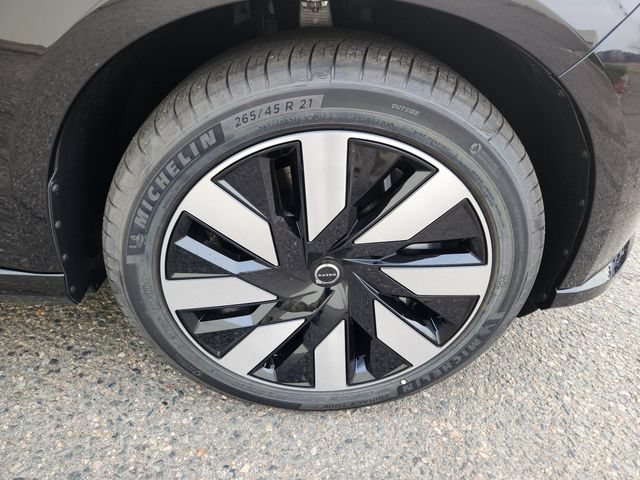 New 2025 Volvo EX90 Ultra w/ Protection Package Premier AWD/4WD image 18